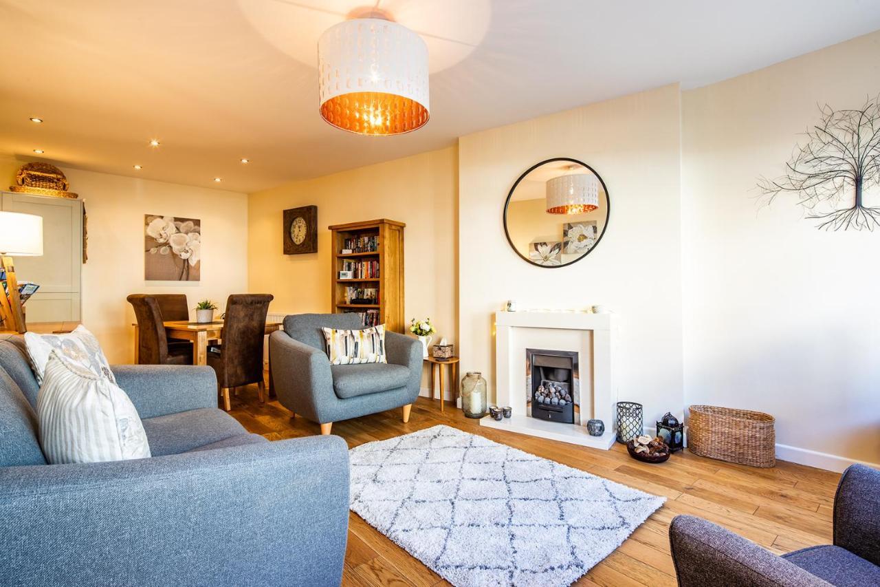 Buxton Centre Cosy Cottage With Free Secure Parking エクステリア 写真